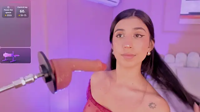 Snapshot of zia_cooper chatting on December 5, 2025, 7:12 pm zia cooper online show from December 5, 2025, 7:12 pm