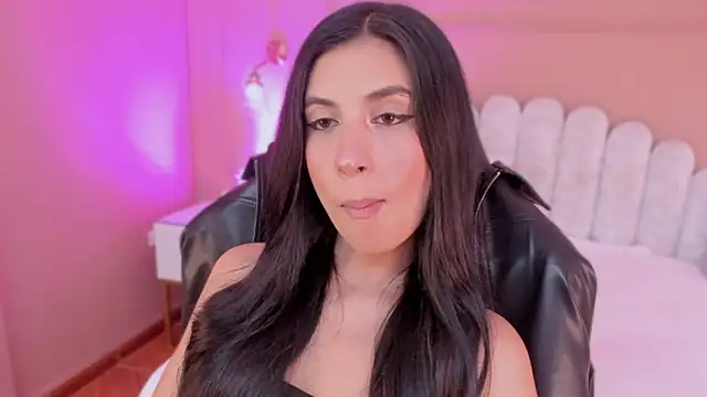 Snapshot of zia_cooper chatting on February 20, 2026, 6:54 pm zia cooper online show from February 20, 2026, 6:54 pm