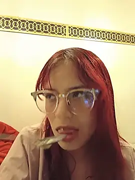 RedMeloddy online show from May 16, 2026, 1:04 am