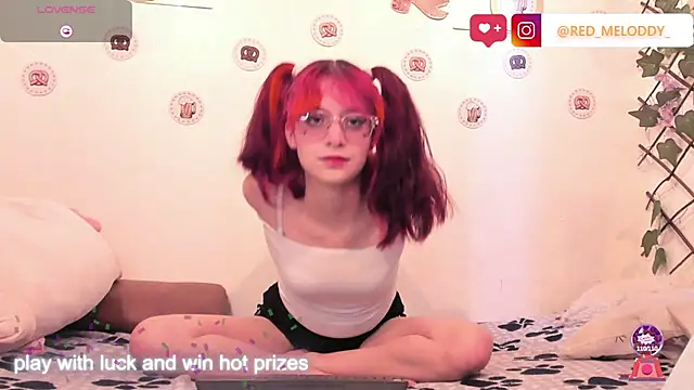 RedMeloddy online show from September 22, 2025, 8:48 pm