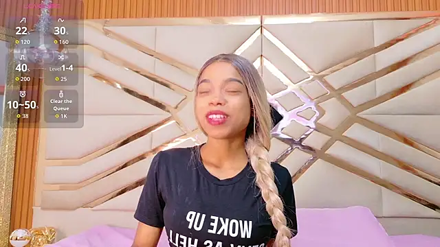 Snapshot of littleebonymommy chatting on February 28, 2026, 2:55 am littleebonymommy online show from February 28, 2026, 2:55 am