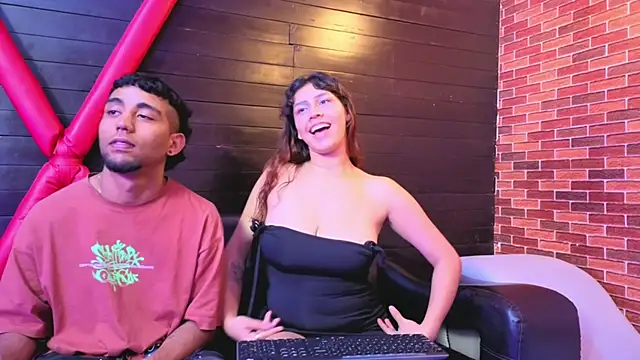 Snapshot of Annyeli chatting on February 6, 2026, 1:56 am Annyeli online show from February 6, 2026, 1:56 am