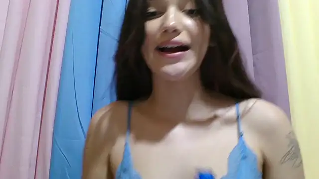 Snapshot of faelitababy chatting on February 15, 2026, 7:51 am faelitababy online show from February 15, 2026, 7:51 am