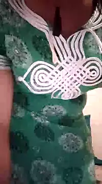 Snapshot of Maha_Ms chatting on December 2, 2024, 8:50 pm Maha Ms online show from December 2, 2024, 8:50 pm