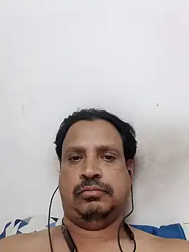 Snapshot of Raj1043 chatting on January 7, 2025, 7:28 pm Raj1043 online show from January 7, 2025, 7:28 pm