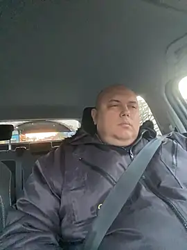 Snapshot of BigromeoXX chatting on November 12, 2025, 6:50 am BigromeoXX online show from November 12, 2025, 6:50 am