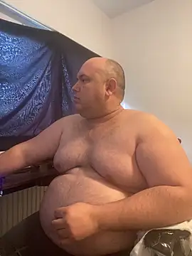 Snapshot of BigromeoXX chatting on March 30, 2026, 4:19 pm BigromeoXX online show from March 30, 2026, 4:19 pm