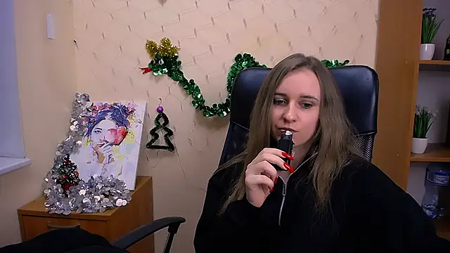  Nicole new online show from December 24, 2024, 3:26 pm