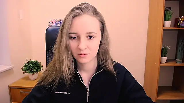  Nicole new online show from January 19, 2025, 12:17 pm