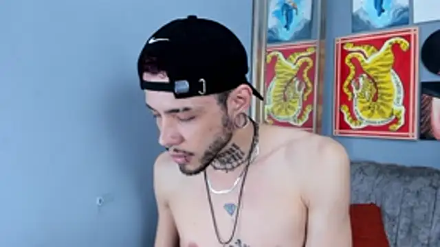 MurdockH online show from December 19, 2025, 9:06 pm