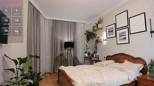 Snapshot of NicoleLuv chatting on November 27, 2025, 2:50 pm NicoleLuv online show from November 27, 2025, 2:50 pm