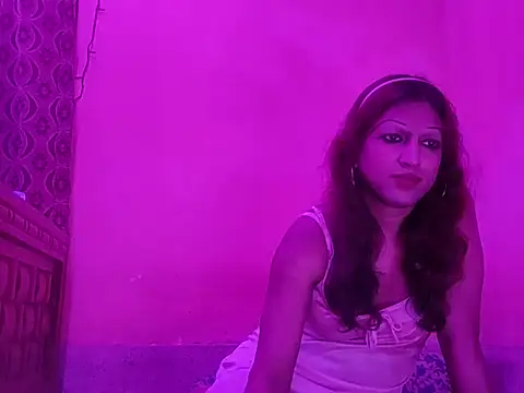 Snapshot of MmmMonikaBabie chatting on December 3, 2024, 7:39 pm MmmMonikaBabie online show from December 3, 2024, 7:39 pm