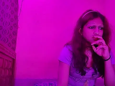 Snapshot of MmmMonikaBabie chatting on December 13, 2024, 7:53 pm MmmMonikaBabie online show from December 13, 2024, 7:53 pm