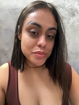 Snapshot of amorinha99 chatting on July 17, 2026, 6:05 pm amorinha99 online show from July 17, 2026, 6:05 pm