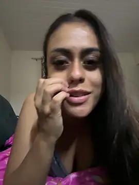 Snapshot of amorinha99 chatting on April 25, 2026, 12:57 am amorinha99 online show from April 25, 2026, 12:57 am