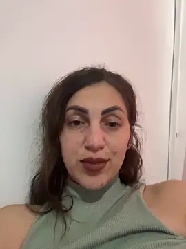 EmaSkyes online show from October 16, 2025, 6:43 am