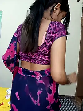 Miss-Riyasingh online show from October 15, 2025, 5:21 pm