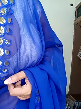 Miss-Riyasingh online show from October 13, 2025, 5:03 pm