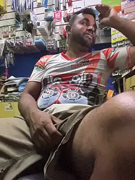 Sheik z o online show from February 27, 2026, 7:14 pm