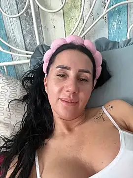 AnaRhodes online show from March 16, 2025, 8:54 am