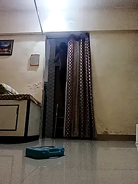 Mmm992170 online show from October 16, 2025, 2:36 pm