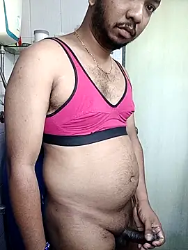 Mmm992170 online show from November 17, 2025, 7:34 am