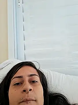 Snapshot of Blue_butterfly chatting on November 23, 2025, 6:51 pm Blue butterfly online show from November 23, 2025, 6:51 pm