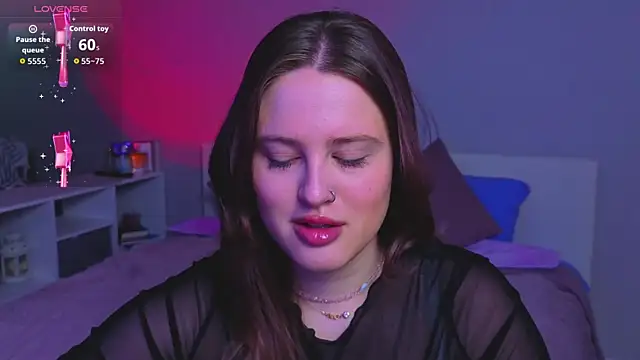  Sarah Soul  online show from April 16, 2026, 11:07 pm