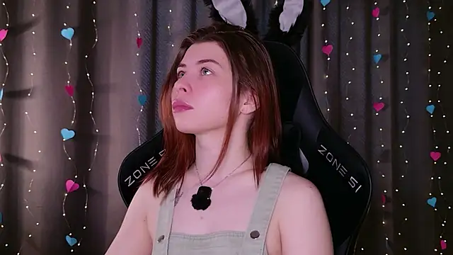 callmetori online show from March 14, 2026, 7:47 am