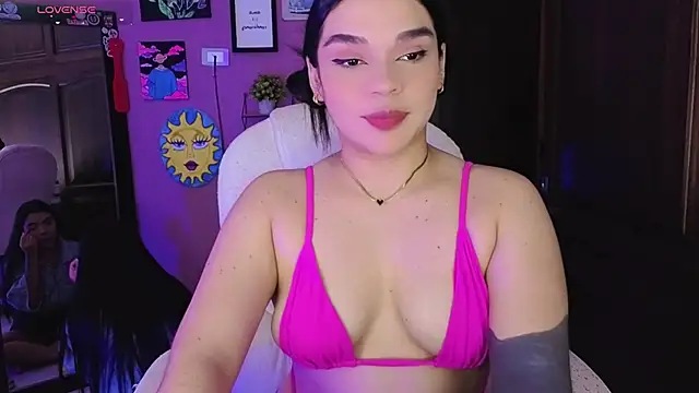 Veronica 111 online show from October 3, 2025, 5:20 am