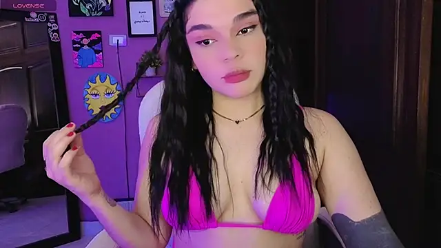 Veronica 111 online show from September 13, 2025, 7:08 am