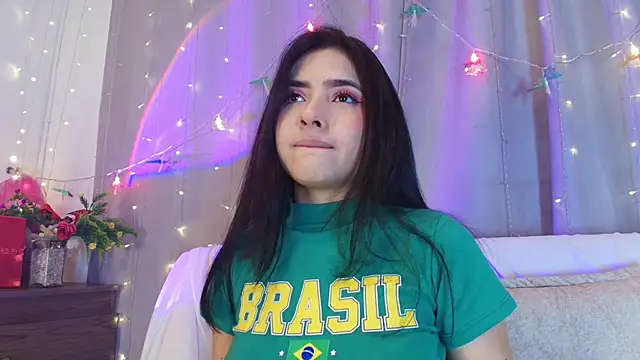 adara johnson   online show from February 9, 2026, 11:52 am