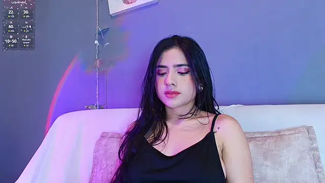 adara johnson   online show from February 26, 2026, 11:43 am