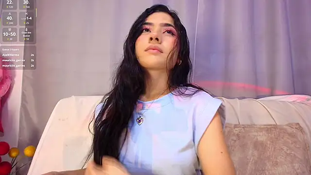 adara johnson   online show from November 28, 2025, 11:54 am