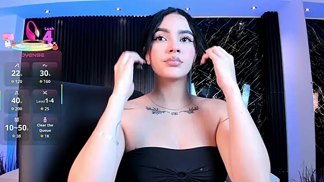 Snapshot of Tifanny_Jhoson chatting on October 14, 2025, 7:58 pm Tifanny Jhoson online show from October 14, 2025, 7:58 pm