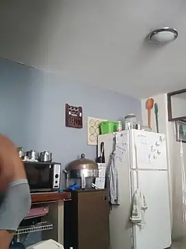 Snapshot of FitGeorge chatting on November 26, 2025, 3:01 pm FitGeorge online show from November 26, 2025, 3:01 pm