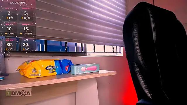 ASHLIE DIXON1 online show from January 31, 2025, 10:21 pm