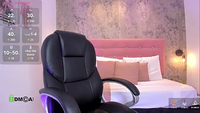 ASHLIE DIXON1 online show from September 26, 2025, 7:54 pm