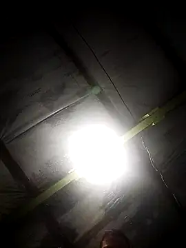 luccasantnovinho online show from March 4, 2026, 6:21 am