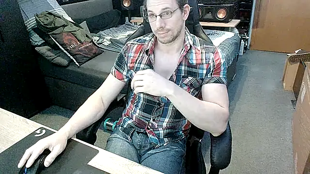 Snapshot of dreamwallker21 chatting on February 22, 2026, 8:54 pm dreamwallker21 online show from February 22, 2026, 8:54 pm