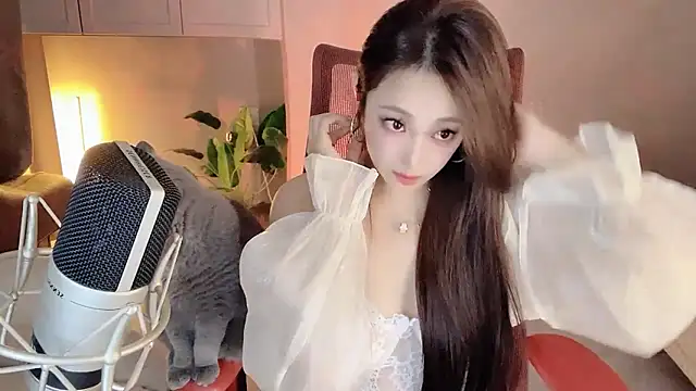 Daisy-77 online show from October 5, 2025, 6:26 am