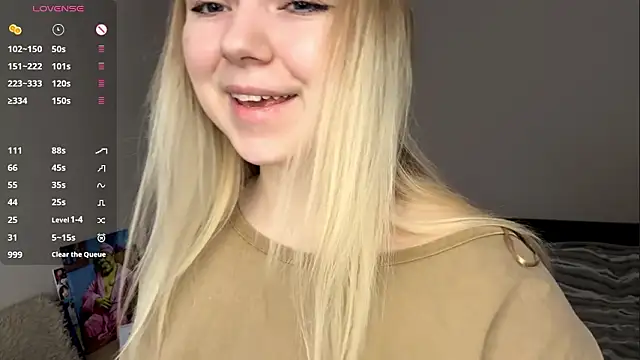 Snapshot of ZaraCreedon chatting on February 2, 2026, 7:18 am ZaraCreedon online show from February 2, 2026, 7:18 am