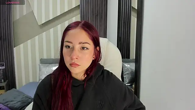 emily layton online show from February 12, 2026, 12:21 am