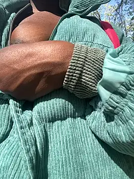 pupine35 online show from April 3, 2026, 10:11 am