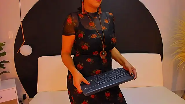 Snapshot of Ada_Monroe10 chatting on February 4, 2026, 1:39 pm Ada Monroe10 online show from February 4, 2026, 1:39 pm