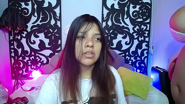 horny babyss online show from September 20, 2025, 10:48 pm