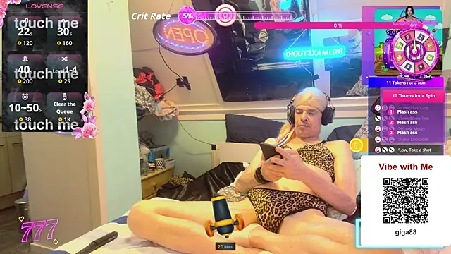 Doggyray44 online show from July 29, 2026, 2:33 am