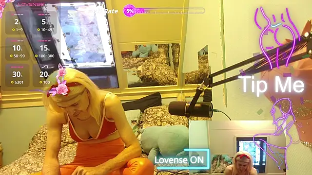 Doggyray44 online show from May 23, 2026, 5:56 pm