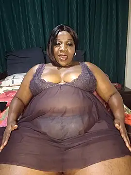 dirasweetlipsxx online show from April 20, 2026, 7:59 pm