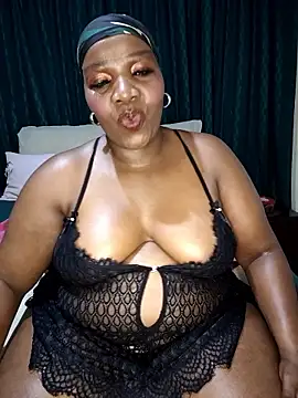 dirasweetlipsxx online show from January 8, 2026, 9:32 pm